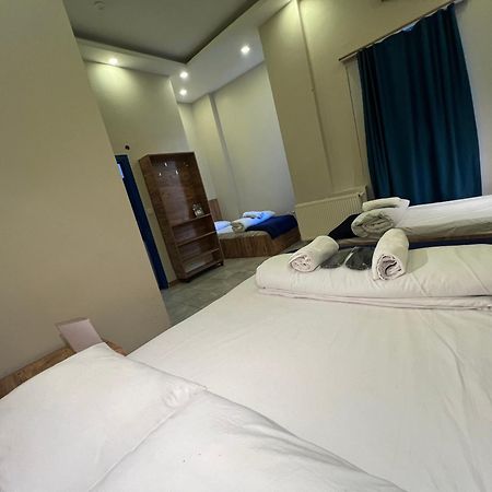 Eymen Palace Hotel Istanboel Buitenkant foto